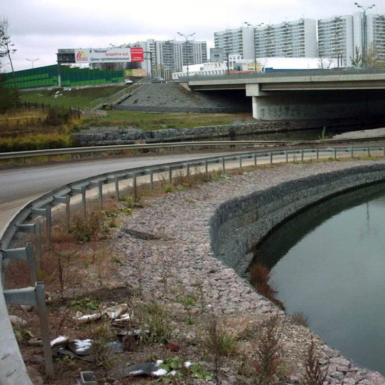 石籠網(wǎng)擋墻在河道中的作用 石籠網(wǎng)擋墻在河道中的作用