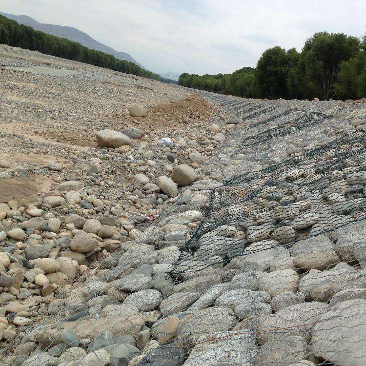 雷諾護墊的工程結構有哪些優(yōu)勢特點