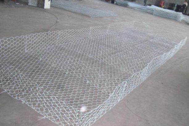 雷諾護墊護坡的施工技術(shù)要點