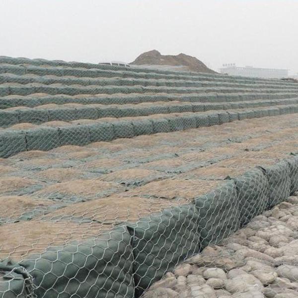 格賓網(wǎng)箱的性能優(yōu)勢(shì)特點(diǎn)