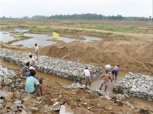 格賓網(wǎng)箱施工過程中需要注意哪些問題